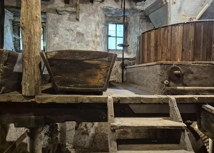 Molino Valsecchi 1369 Проживание в семье Asso