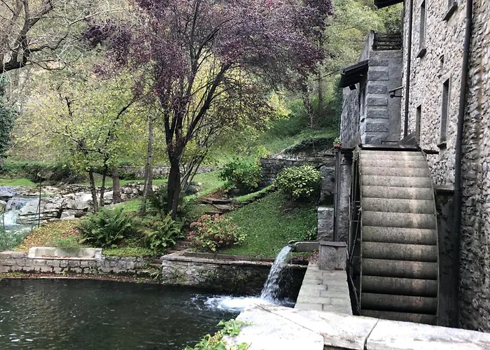 Проживание в семье Molino Valsecchi 1369 Asso